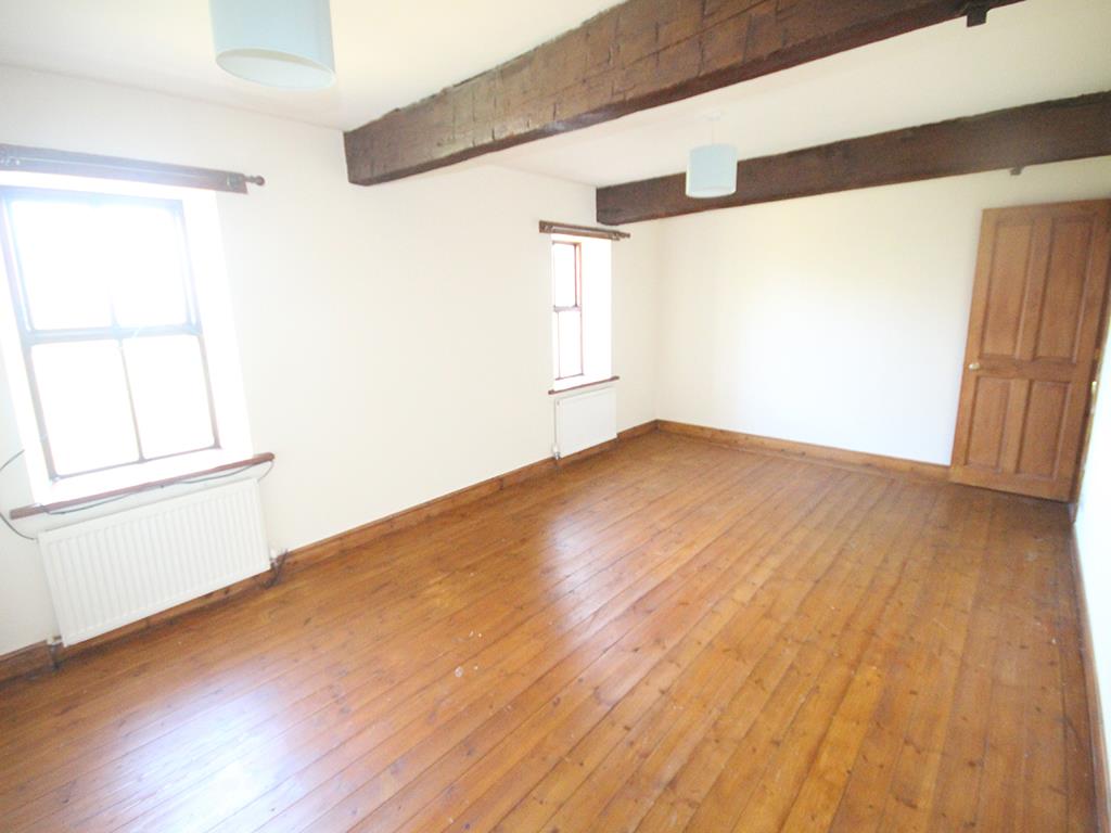 4 bedroom house To Let in Barnoldswick - IMG_0726.jpg